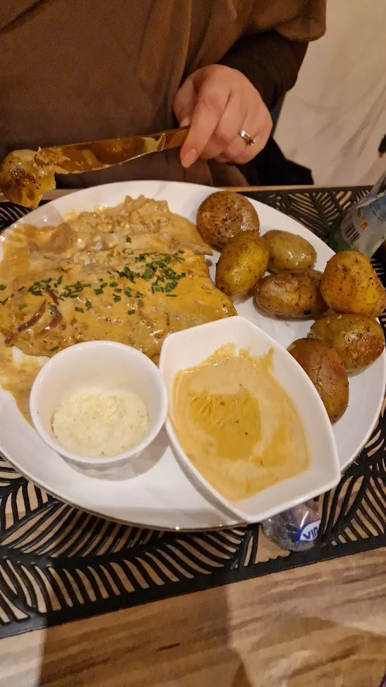 Escalopes À la Crème Aux Champignons